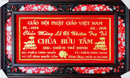 Khánh vàng chữ theo yêu cầu khách 27| khanhvangngocmy.com