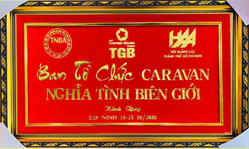 Khánh vàng chữ theo yêu cầu khách 59| khanhvangngocmy.com
