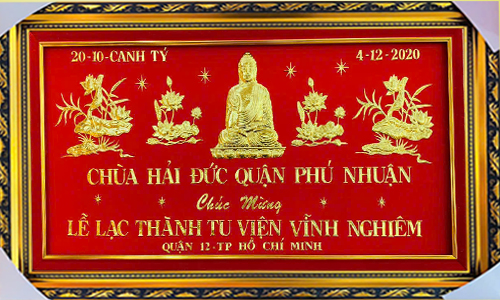 Khánh vàng chữ theo yêu cầu khách 64| khanhvangngocmy.com